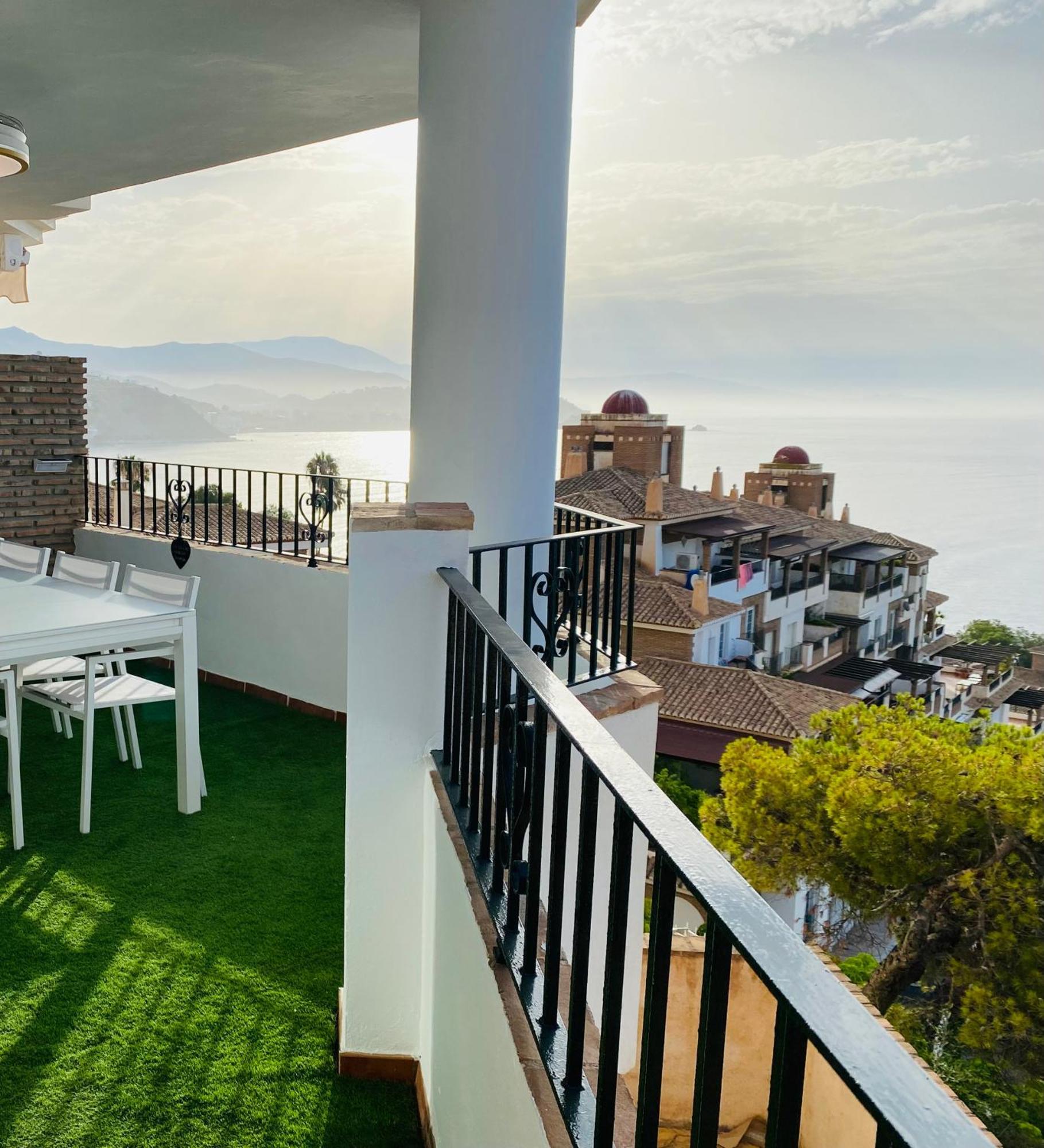 Jardines De Adnania En Marina Del Este Con Vista Al Mar Ada La Herradura  Dış mekan fotoğraf